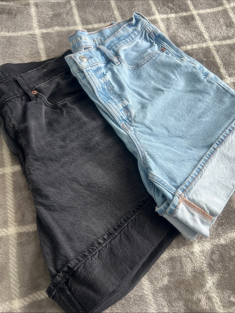 American Eagle AE Strigid Super High-Waisted Relaxed Denim Short Size 10 Bundle